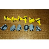 Chevrolet Equinox 2017-2022 Door moulding clips (12pcs)