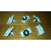 Land Cruiser Prado 02-09 Clip for moulding,quarter belt (6pcs)