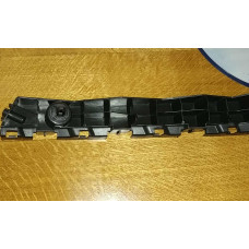 Bracket front bumper, Toyota Sienna 10-2020 (RH)